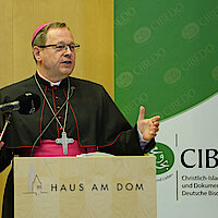 Bischofskonferenz würdigt christlich-islamischen Dialog