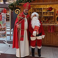 6. Dezember: Nikolaus und Weihnachtsmann im Nordwestzentrum